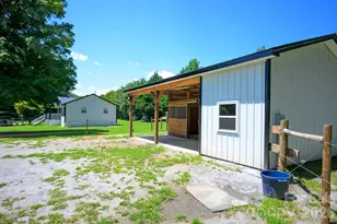 1151 Shady Ln, Marion, NC 28752 - Photo 25