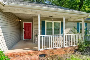 823 Thistledown Dr, Rock Hill, SC 29730 - Photo 3