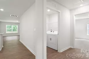 214 Hyder Ridge Rd, Asheville, NC 28804 - Photo 11
