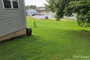 322 Clover St, Mooresville, NC 28115 - Photo 23