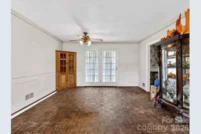 1064 Knollwood Road, Boiling Springs, SC 29316 - Photo 11
