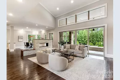 2011 Sharon Avenue, Charlotte, NC 28211 - Photo 7