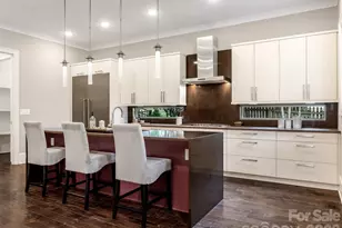 2011 Sharon Ave, Charlotte, NC 28211 - Photo 9