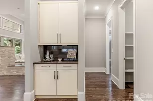 2011 Sharon Ave, Charlotte, NC 28211 - Photo 15