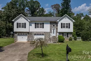 4400 Willowood Dr, Morganton, NC 28655 - Photo 3