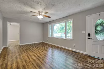 110 Chapman Circle, Spartanburg, SC 29307 - Photo 3