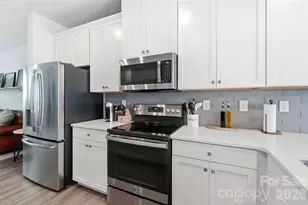1259 N Caldwell St, Charlotte, NC 28206 - Photo 9