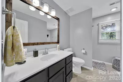 9745 Whitewood Trail, Charlotte, NC 28269 - Photo 19