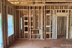 810 Mountain Crest Dr, Kings Mountain, NC 28086 - Photo 5