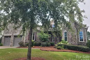 14920 High Bluff Ct, Charlotte, NC 28278 - Photo 3