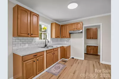 908 W Graham Street, Shelby, NC 28150 - Photo 11