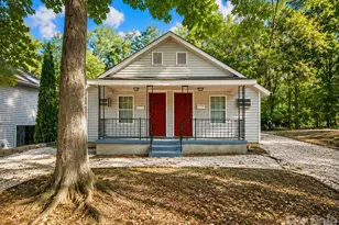 532 E Iredell Ave, Mooresville, NC 28115 - Photo 1