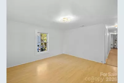 532 E Iredell Avenue, Mooresville, NC 28115 - Photo 15
