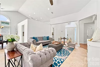 9101 E Orchard Lane, Charlotte, NC 28210 - Photo 13