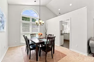 9101 E Orchard Ln, Charlotte, NC 28210 - Photo 15