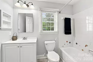 9101 E Orchard Ln, Charlotte, NC 28210 - Photo 27