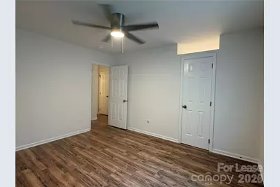 5917 Crape Myrtle Lane, Charlotte, NC 28216 - Photo 11