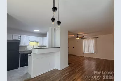 5917 Crape Myrtle Lane, Charlotte, NC 28216 - Photo 3