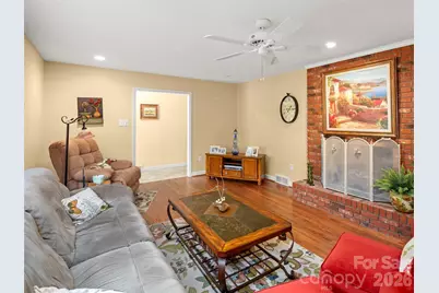 340 Sycamore Drive, Arden, NC 28704 - Photo 5
