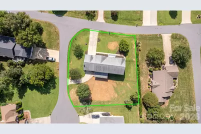1360 Sweet Briar Lane, Hickory, NC 28602 - Photo 45