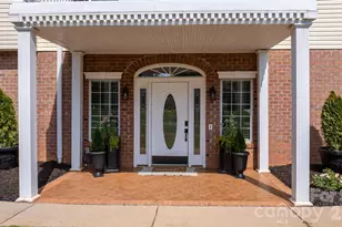 1360 Sweetbriar Ln, Hickory, NC 28602 - Photo 47