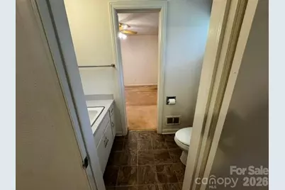 529 10th Street Place NW, Hickory, NC 28601 - Photo 21