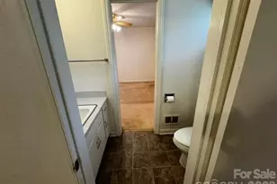 529 10th St Pl NW, Hickory, NC 28601 - Photo 21