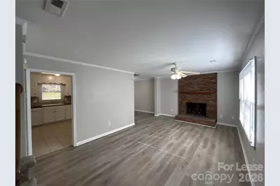 7409 Lockmont Drive, Charlotte, NC 28212 - Photo 3