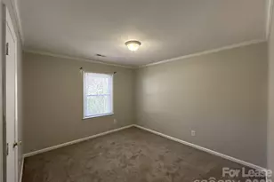 7409 Lockmont Dr, Charlotte, NC 28212 - Photo 9
