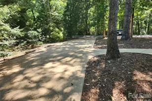 124 Huntington Rd, Lake Lure, NC 28746 - Photo 3