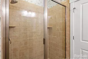 5 Farleigh St, Asheville, NC 28803 - Photo 17