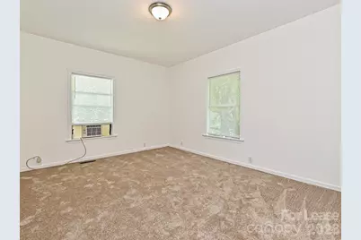610 Pear Street, Gastonia, NC 28054 - Photo 15