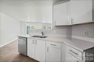 1604 Bray Dr, Charlotte, NC 28214 - Photo 15