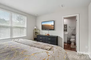 2041 Langer St, Charlotte, NC 28214 - Photo 23