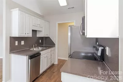 2117 Sebastiani Drive, Charlotte, NC 28214 - Photo 3