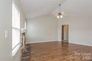 2117 Sebastiani Dr, Charlotte, NC 28214 - Photo 7