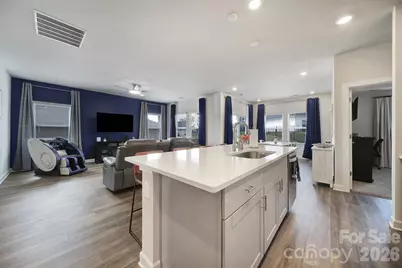 1117 Alicante Avenue, Charlotte, NC 28214 - Photo 7