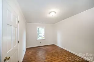 320 Aqua Dr, Forest City, NC 28043 - Photo 15