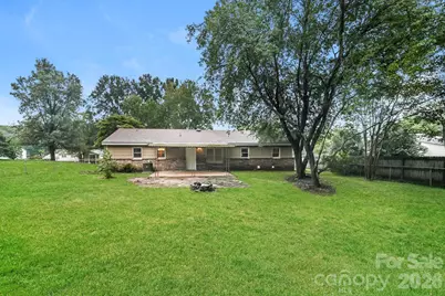 320 Aqua Drive, Forest City, NC 28043 - Photo 5
