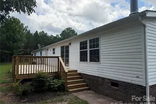 2521 Gaffney Rd, Mooresboro, NC 28114 - Photo 5