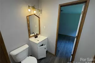 2521 Gaffney Rd, Mooresboro, NC 28114 - Photo 17