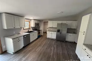 2521 Gaffney Rd, Mooresboro, NC 28114 - Photo 25