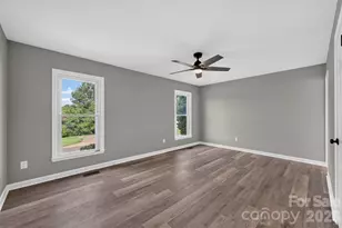 1326 Old Lenoir Rd NW, Hickory, NC 28601 - Photo 29