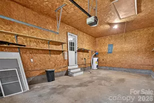1326 Old Lenoir Rd NW, Hickory, NC 28601 - Photo 33