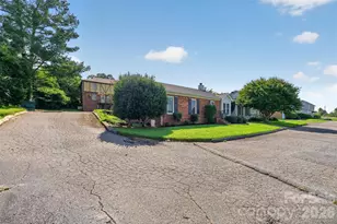 1326 Old Lenoir Rd NW, Hickory, NC 28601 - Photo 5