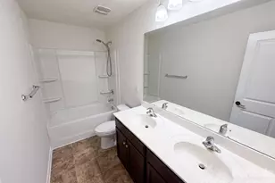 9833 Wardley Dr, Charlotte, NC 28215 - Photo 17