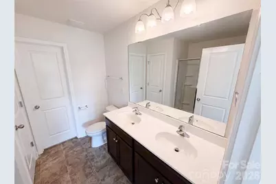 9833 Wardley Drive, Charlotte, NC 28215 - Photo 19