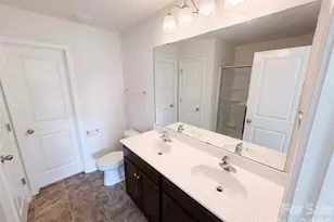 9833 Wardley Dr, Charlotte, NC 28215 - Photo 19