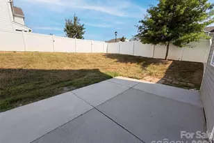 9833 Wardley Dr, Charlotte, NC 28215 - Photo 23
