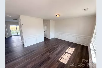 9833 Wardley Drive, Charlotte, NC 28215 - Photo 3